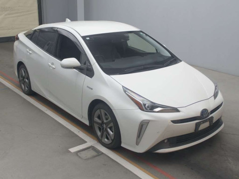 2019 Toyota Prius ZVW51[2]