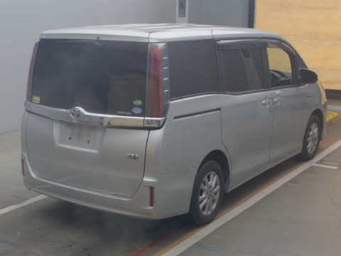 2017 Toyota Noah ZWR80G[1]