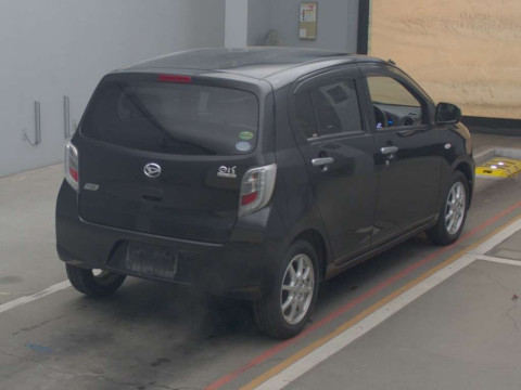 2013 Daihatsu Mira es LA300S[1]