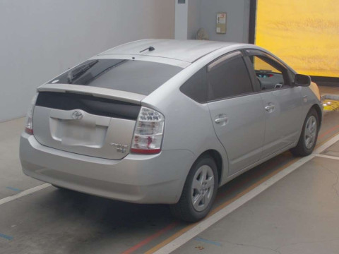 2009 Toyota Prius NHW20[1]