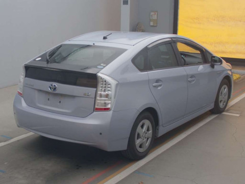 2010 Toyota Prius ZVW30[1]