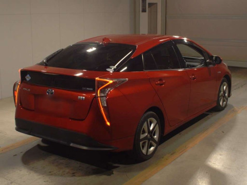 2018 Toyota Prius ZVW50[1]