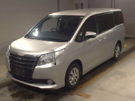 2014 Toyota Noah