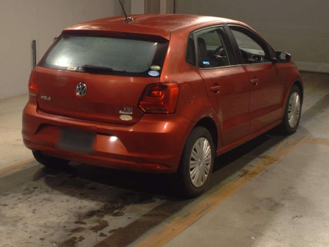 2015 Volkswagen Polo 6RCJZ[1]