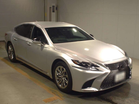 2017 Lexus LS GVF50[2]