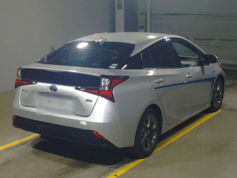 2019 Toyota Prius ZVW51[1]