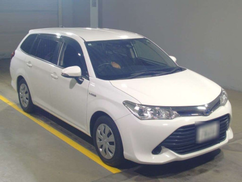 2017 Toyota Corolla Fielder NKE165G[2]