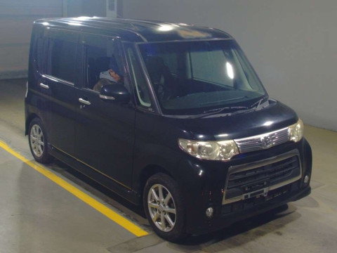 2010 Daihatsu Tanto Custom L375S[2]