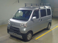 2018 Daihatsu Hijet Cargo