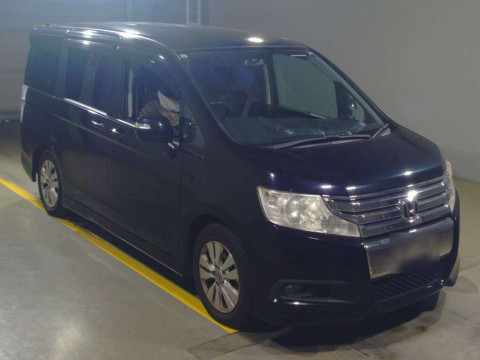 2011 Honda Step WGN Spada RK5[2]