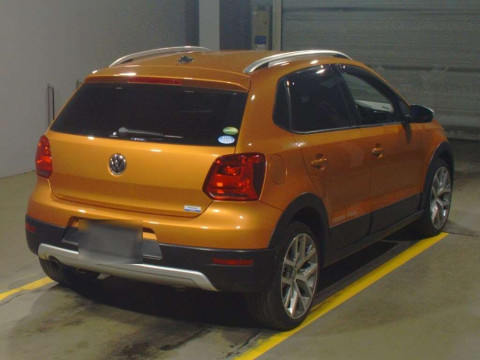 2015 Volkswagen Polo 6RCJZW[1]