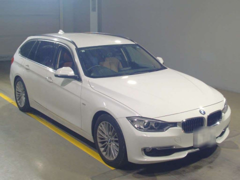 2015 BMW 3 Series 3B20[2]