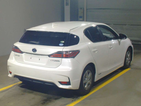 2016 Lexus CT ZWA10[1]