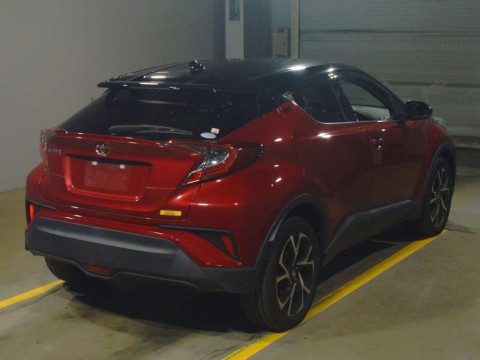 2018 Toyota C-HR NGX50[1]