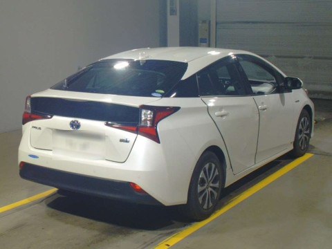 2020 Toyota Prius ZVW51[1]