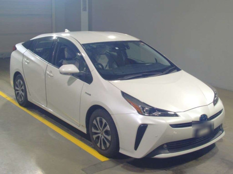 2020 Toyota Prius ZVW51[2]