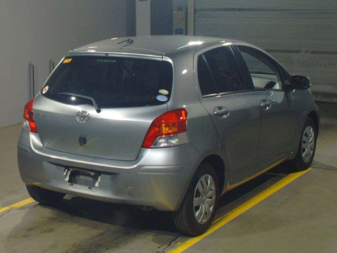 2010 Toyota Vitz KSP90[1]