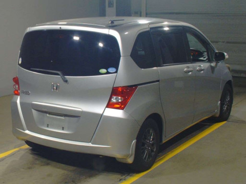 2010 Honda Freed GB3[1]