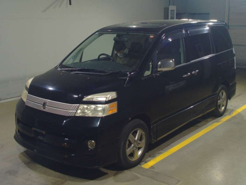 2006 Toyota Voxy AZR60G[0]