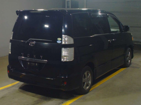 2006 Toyota Voxy AZR60G[1]