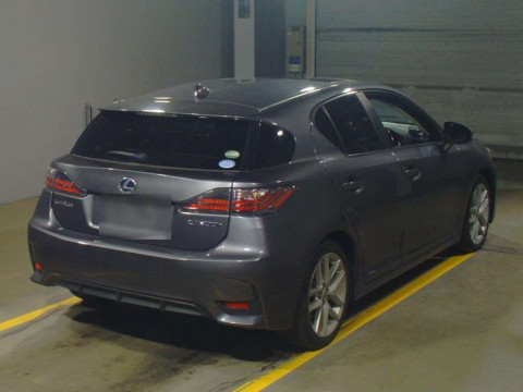 2016 Lexus CT ZWA10[1]