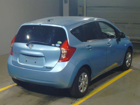 2013 Nissan Note E12[1]