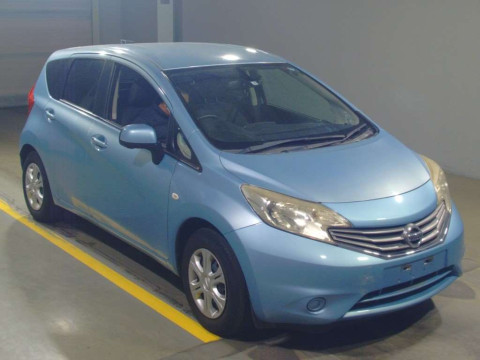 2013 Nissan Note E12[2]