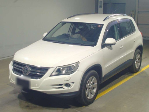 2008 Volkswagen Tiguan 5NCAW[0]