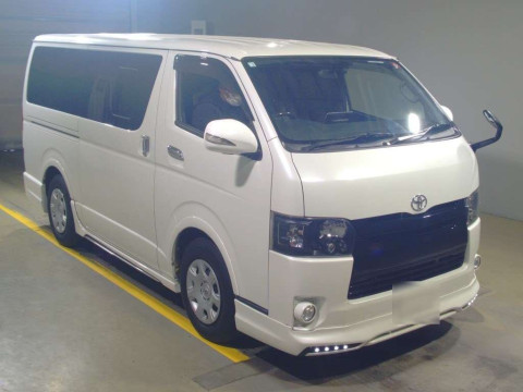 2017 Toyota Hiace Van KDH201V[2]