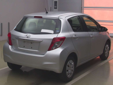 2013 Toyota Vitz KSP130[1]