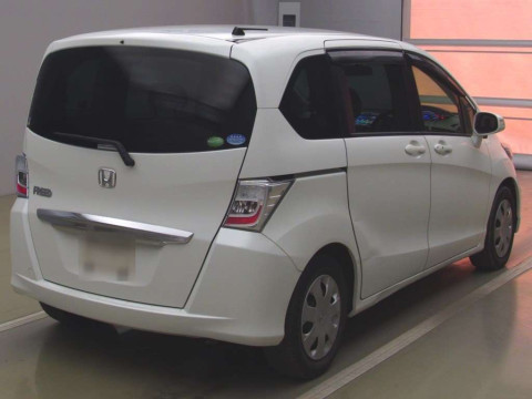 2014 Honda Freed GB3[1]