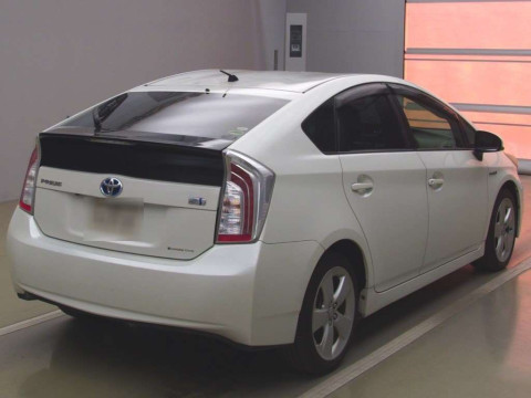 2012 Toyota Prius ZVW30[1]