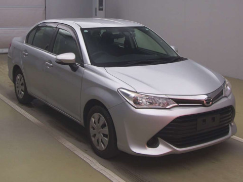 2015 Toyota Corolla Axio NRE161[2]