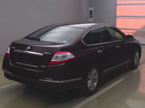 2013 Nissan Teana J32[1]