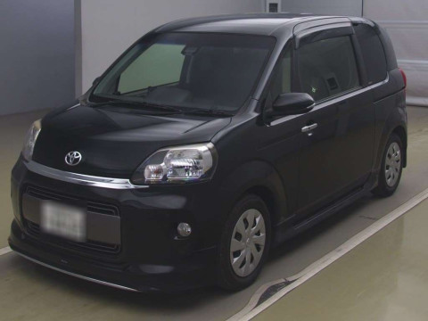 2016 Toyota Porte NSP141[0]