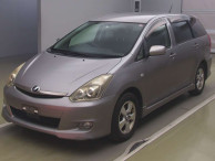 2005 Toyota Wish