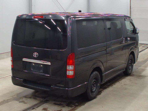 2004 Toyota Hiace Van KDH205V[1]