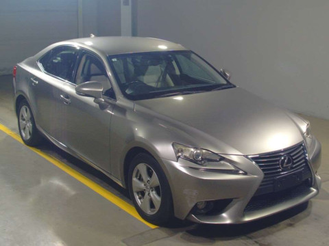 2013 Lexus IS GSE30[2]