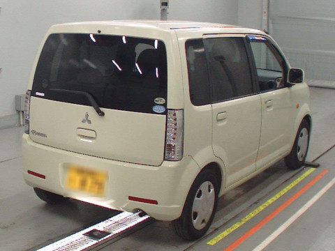 2007 Mitsubishi eK Wagon H82W[1]