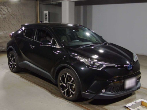 2018 Toyota C-HR ZYX10[2]