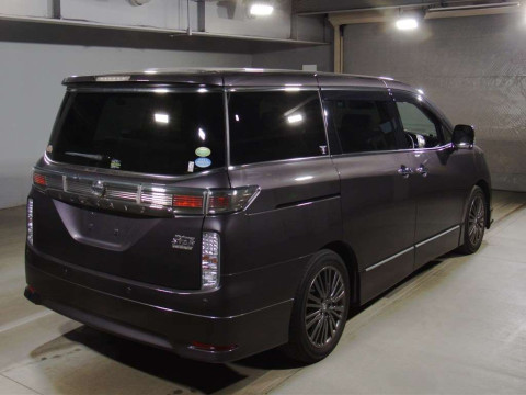 2019 Nissan Elgrand PE52[1]