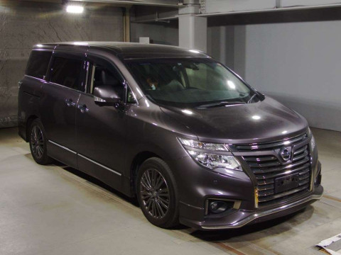 2019 Nissan Elgrand PE52[2]