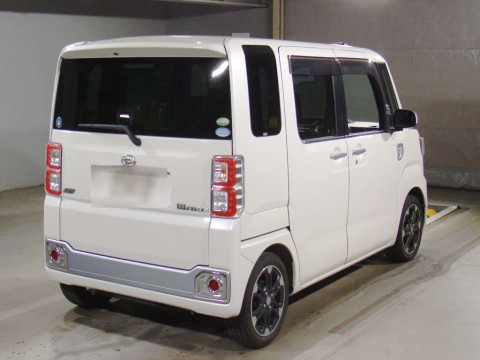 2015 Daihatsu Wake LA700S[1]