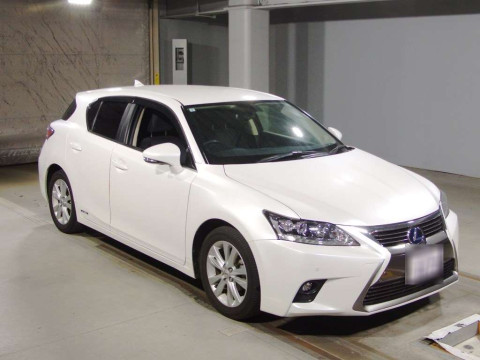 2017 Lexus CT ZWA10[2]