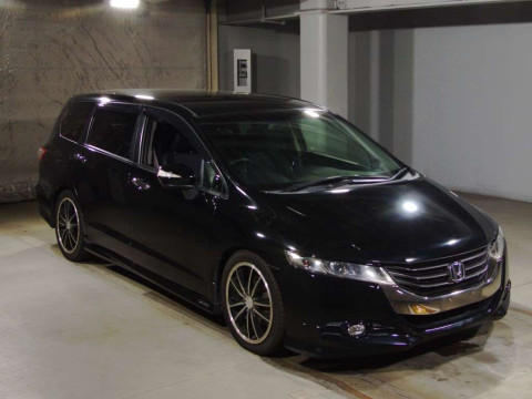 2009 Honda Odyssey RB3[2]