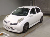 2010 Nissan March