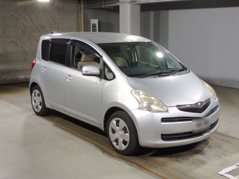 2007 Toyota Ractis SCP100[2]