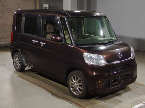 2016 Daihatsu Tanto LA600S[2]