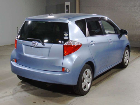 2011 Toyota Ractis NCP120[1]