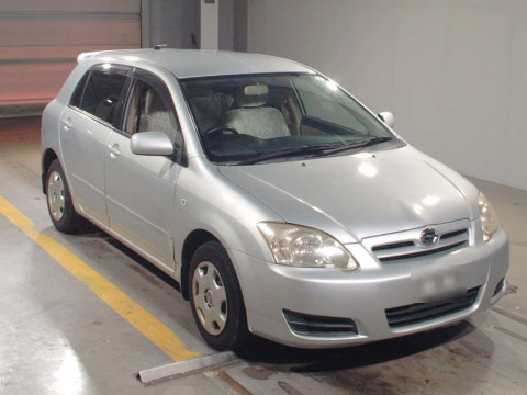 2005 Toyota Corolla Runx NZE121[2]